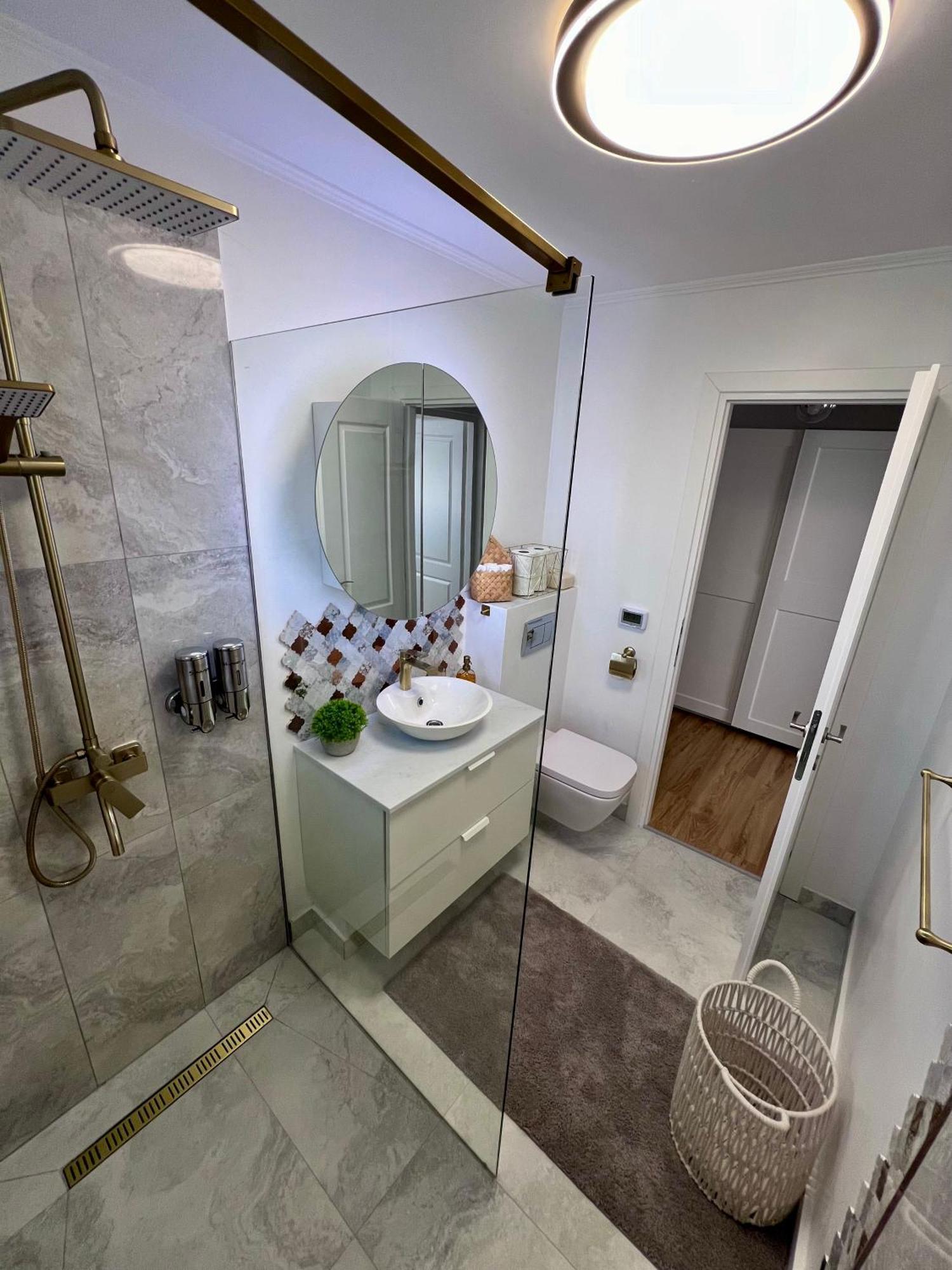 Resita Dream Apartament Екстер'єр фото